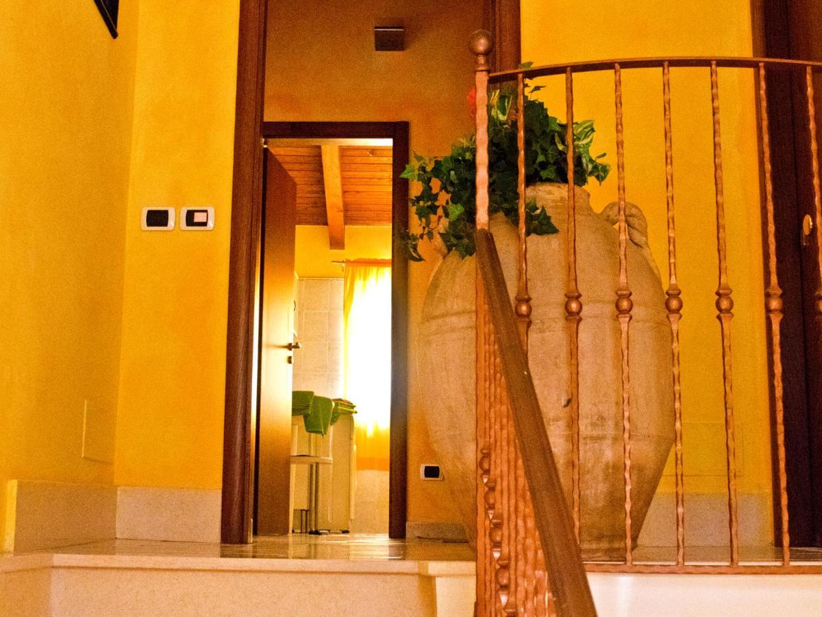 Bed and Breakfast La Chiocciola Trentinara Экстерьер фото