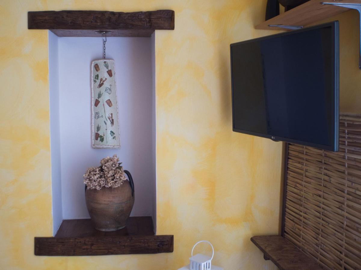 Bed and Breakfast La Chiocciola Trentinara Экстерьер фото